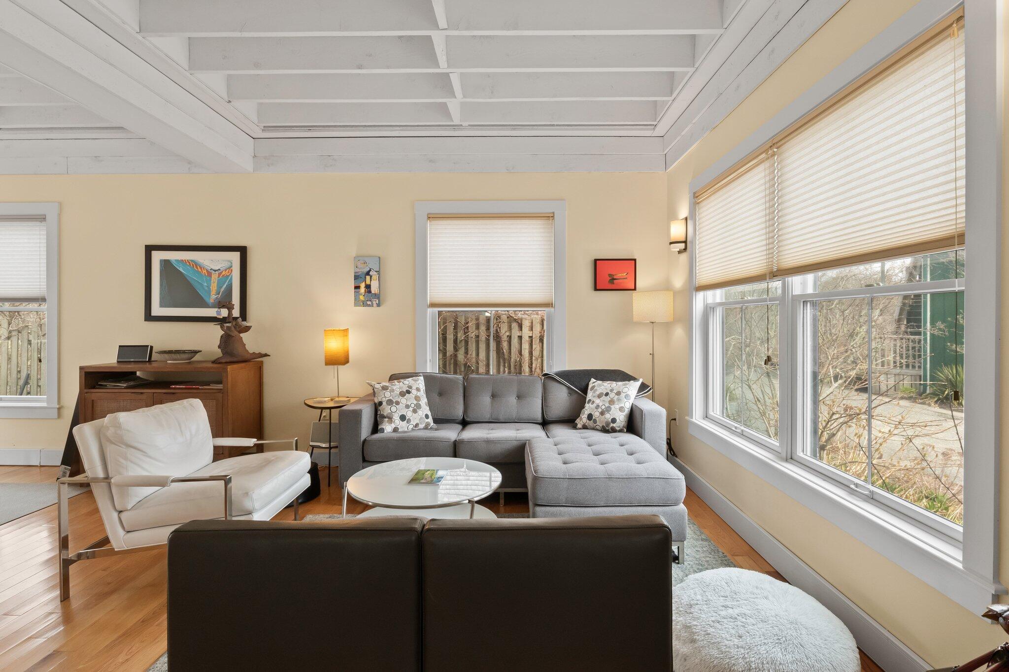 16 Meadow Road Provincetown MA 02657