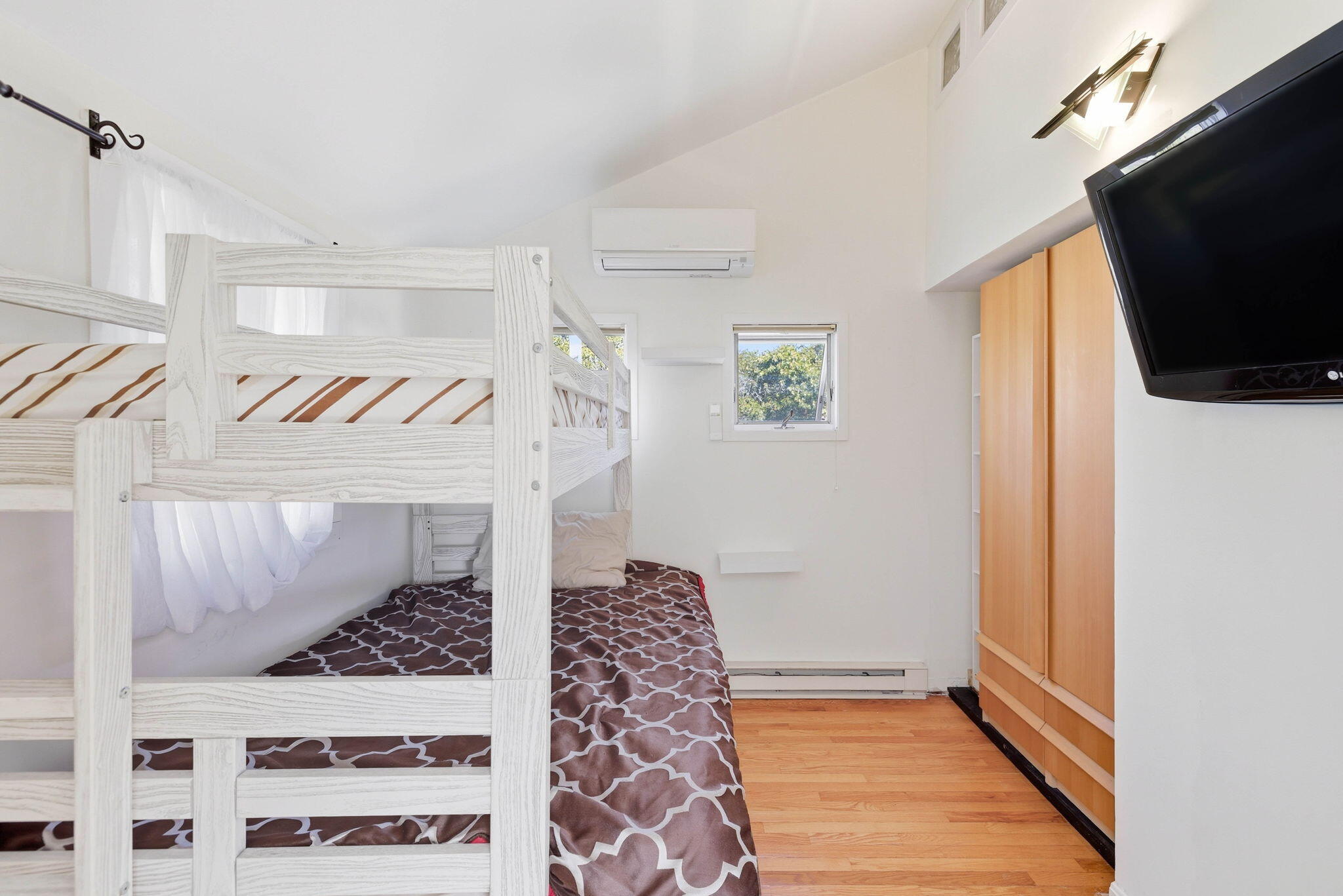 63 Mayflower Avenue Provincetown MA 02657