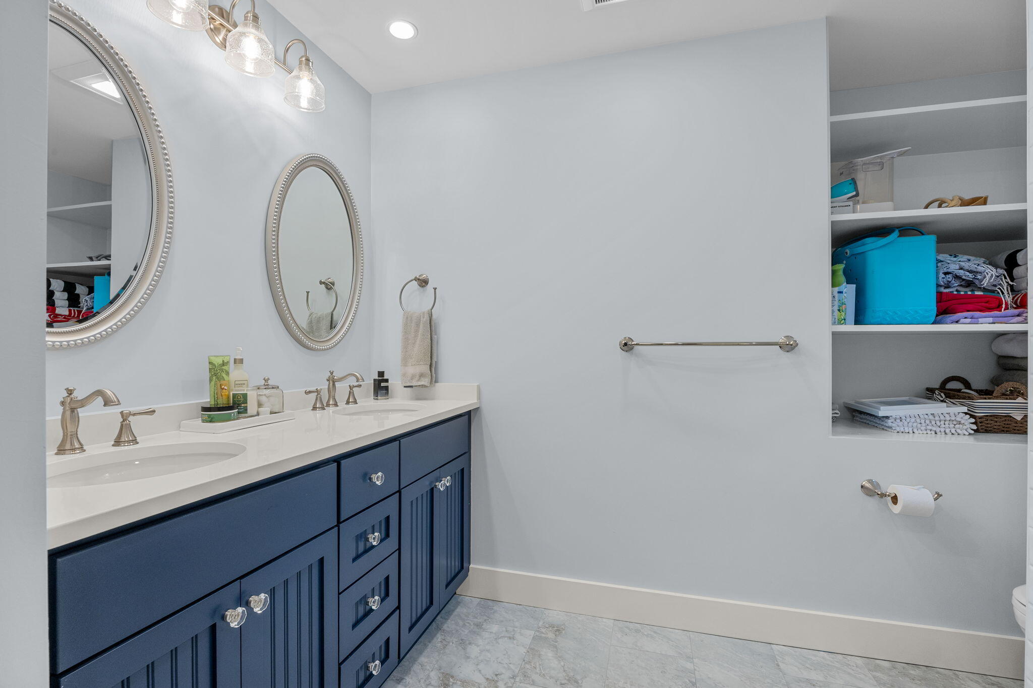 16 Second Avenue Osterville MA 02655