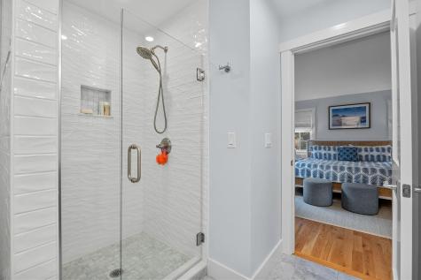 16 Second Avenue Osterville MA 02655
