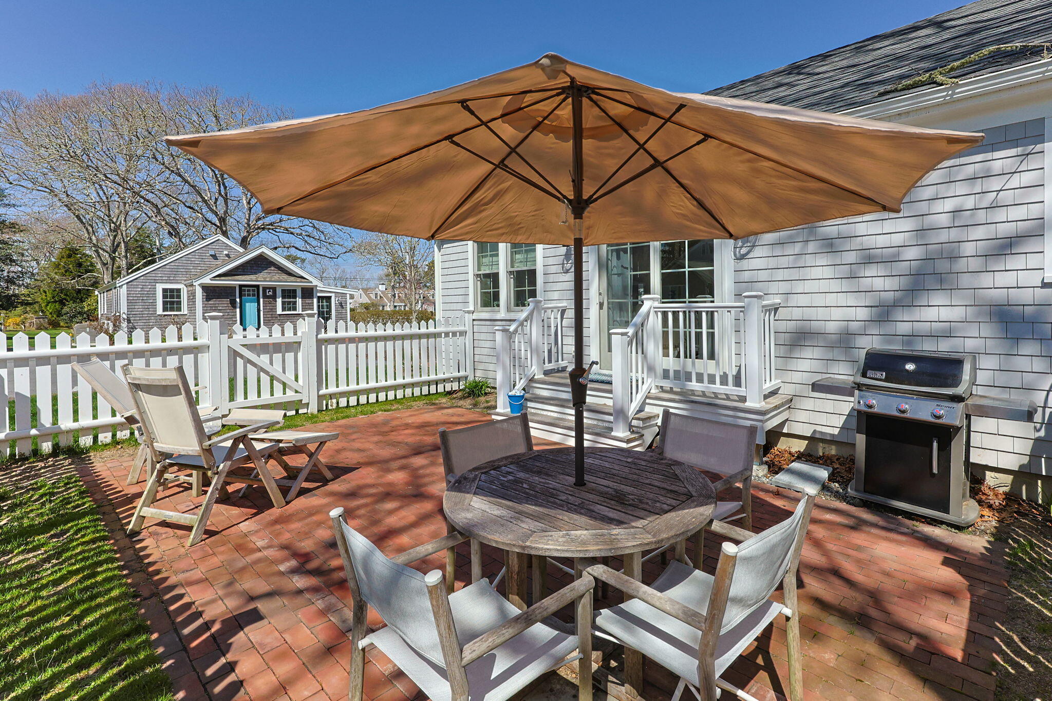 16 Second Avenue Osterville MA 02655