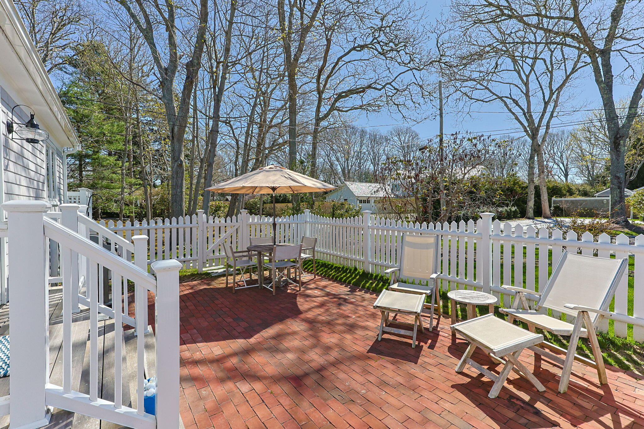 16 Second Avenue Osterville MA 02655