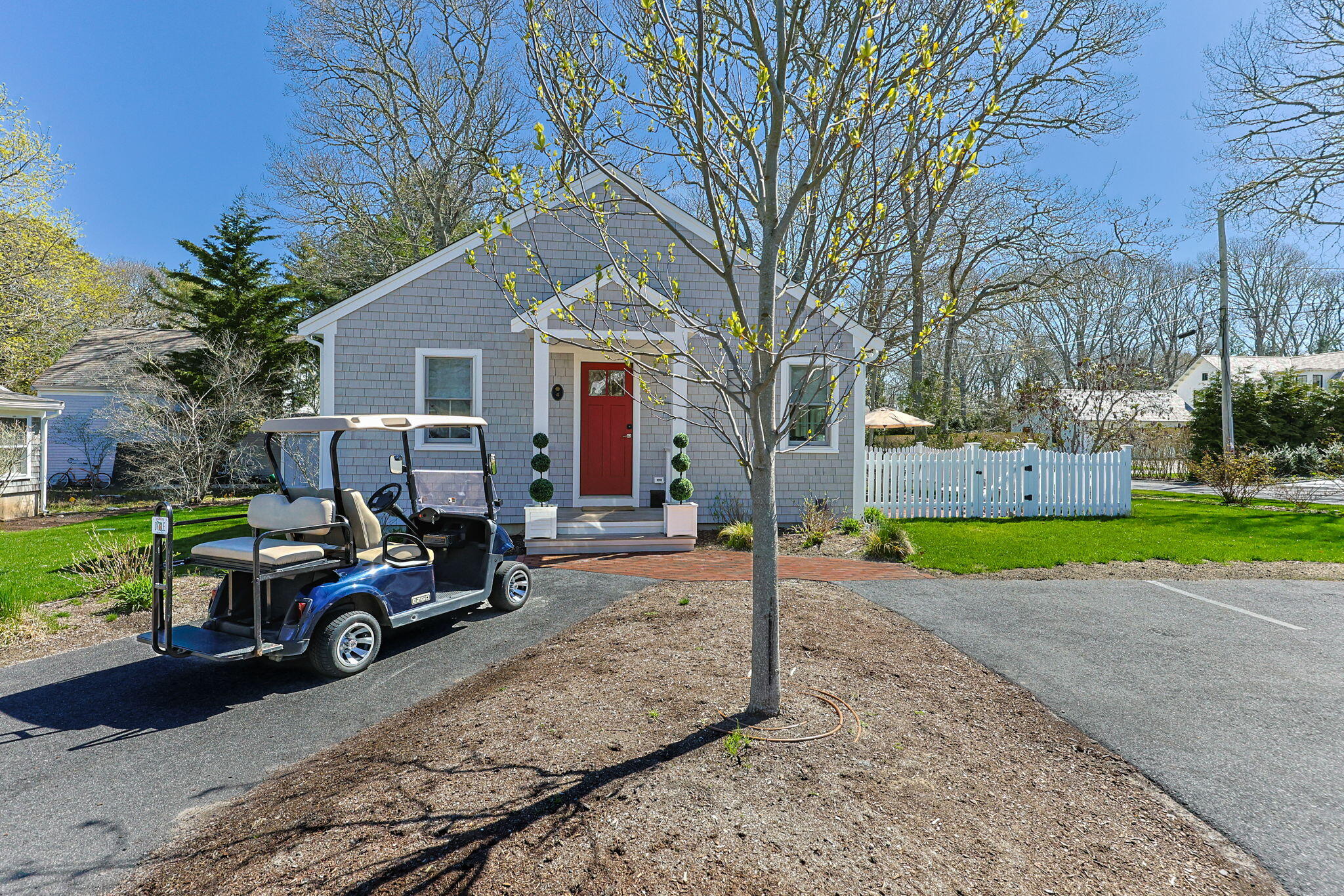 16 Second Avenue Osterville MA 02655
