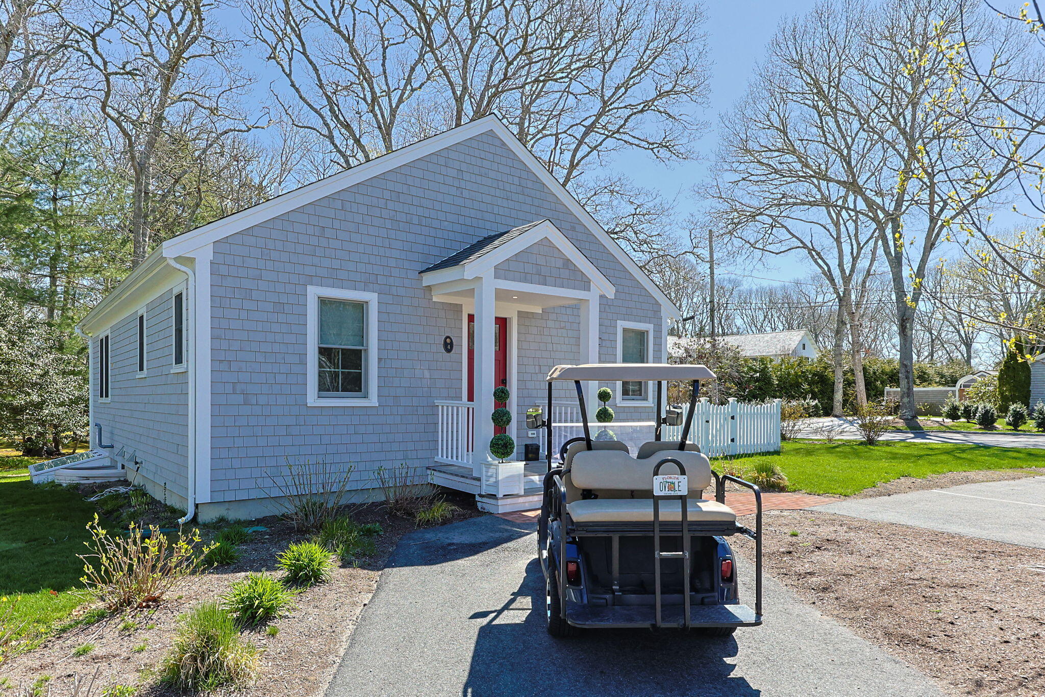 16 Second Avenue Osterville MA 02655