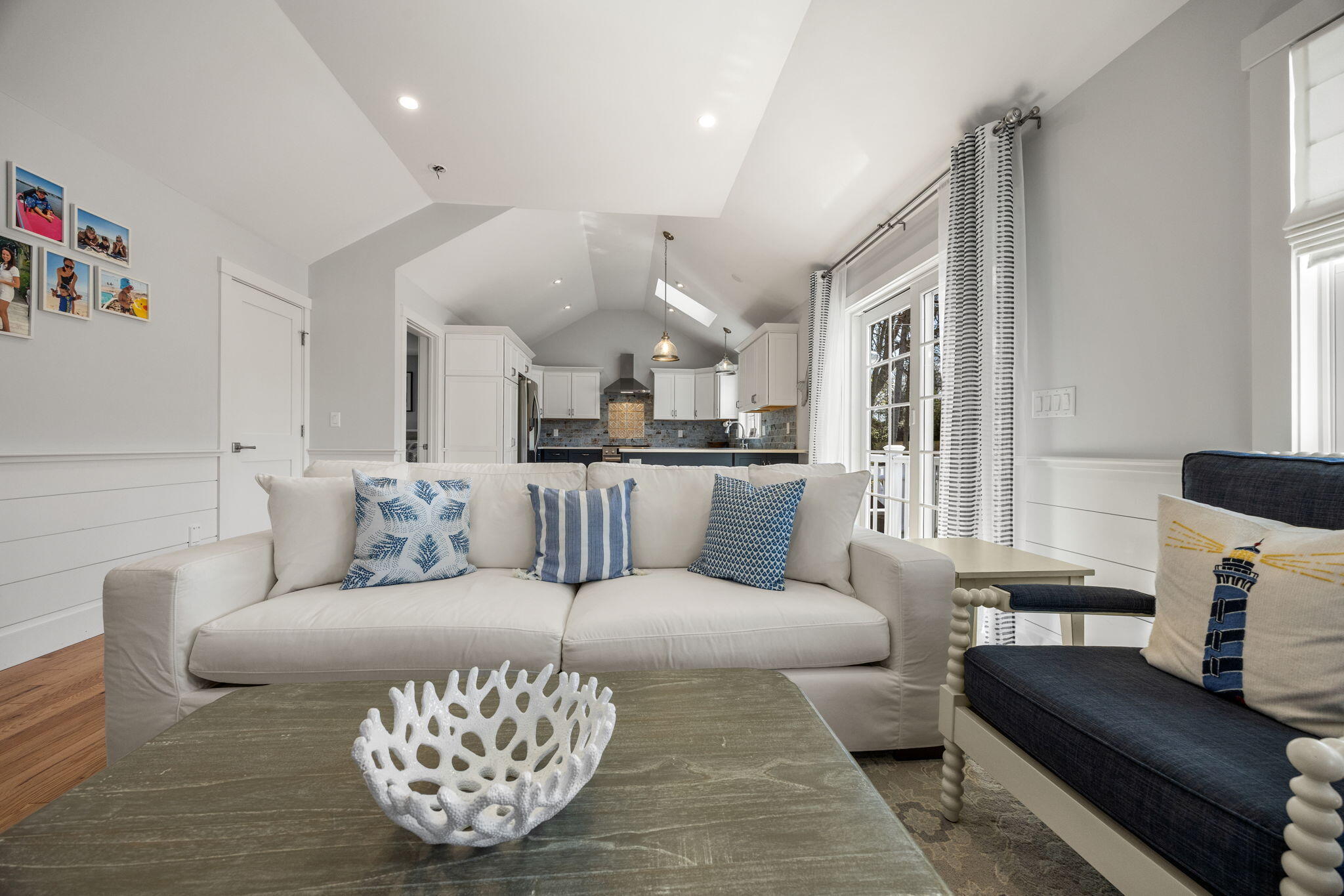 16 Second Avenue Osterville MA 02655