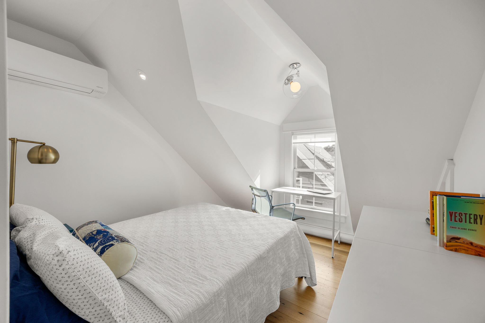 17 Montello Street Provincetown MA 02657