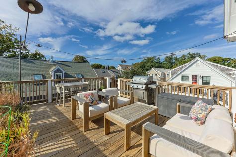 17 Montello Street Provincetown MA 02657