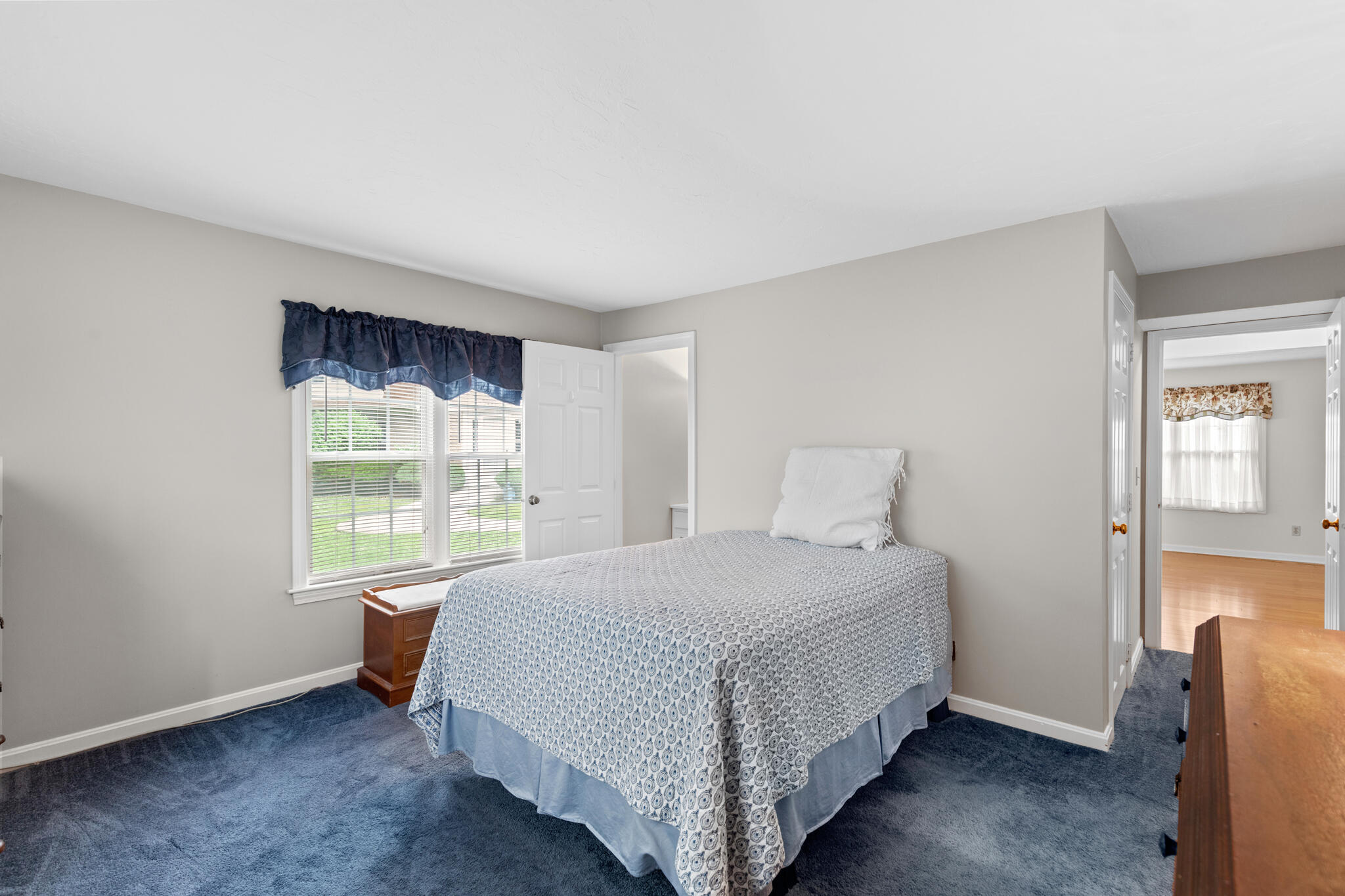 9 Pleasant Park Avenue Hyannis MA 02601