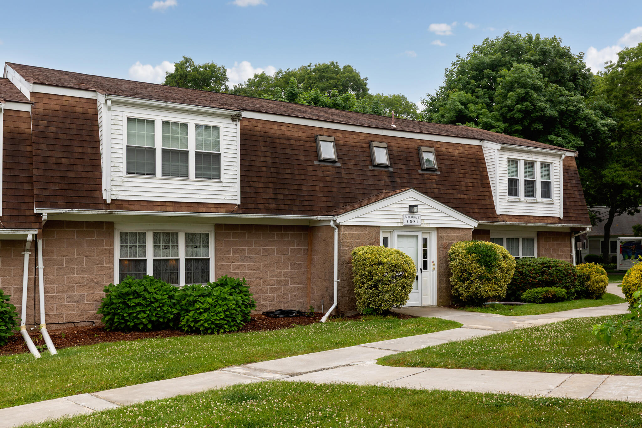9 Pleasant Park Avenue Hyannis MA 02601