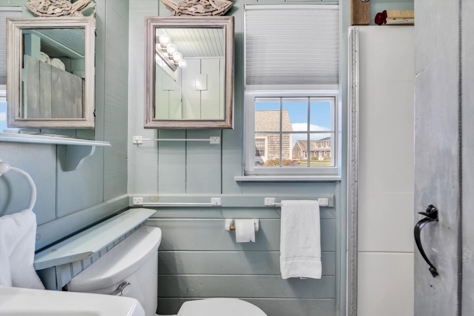 12 Vanduzer Road Cummaquid MA 02630