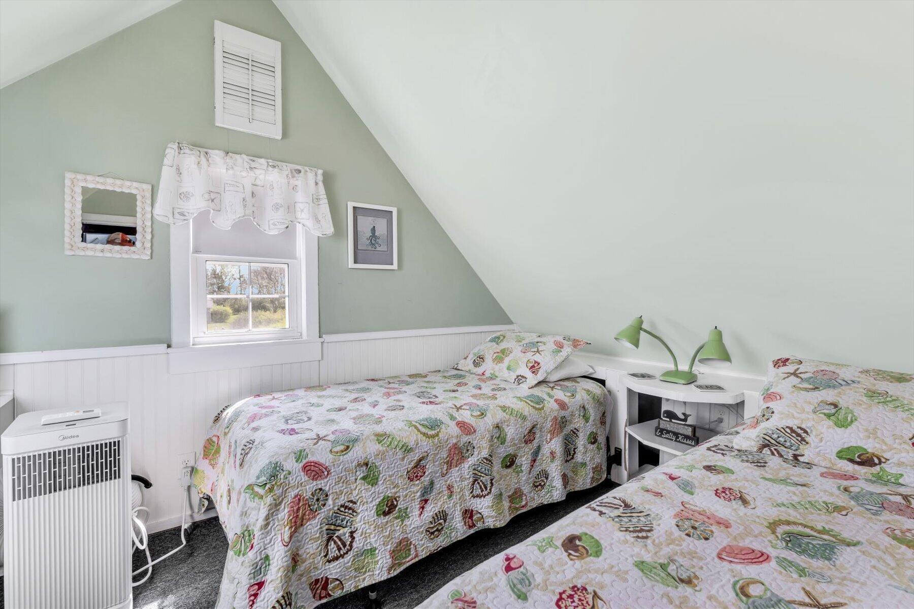 12 Vanduzer Road Cummaquid MA 02630