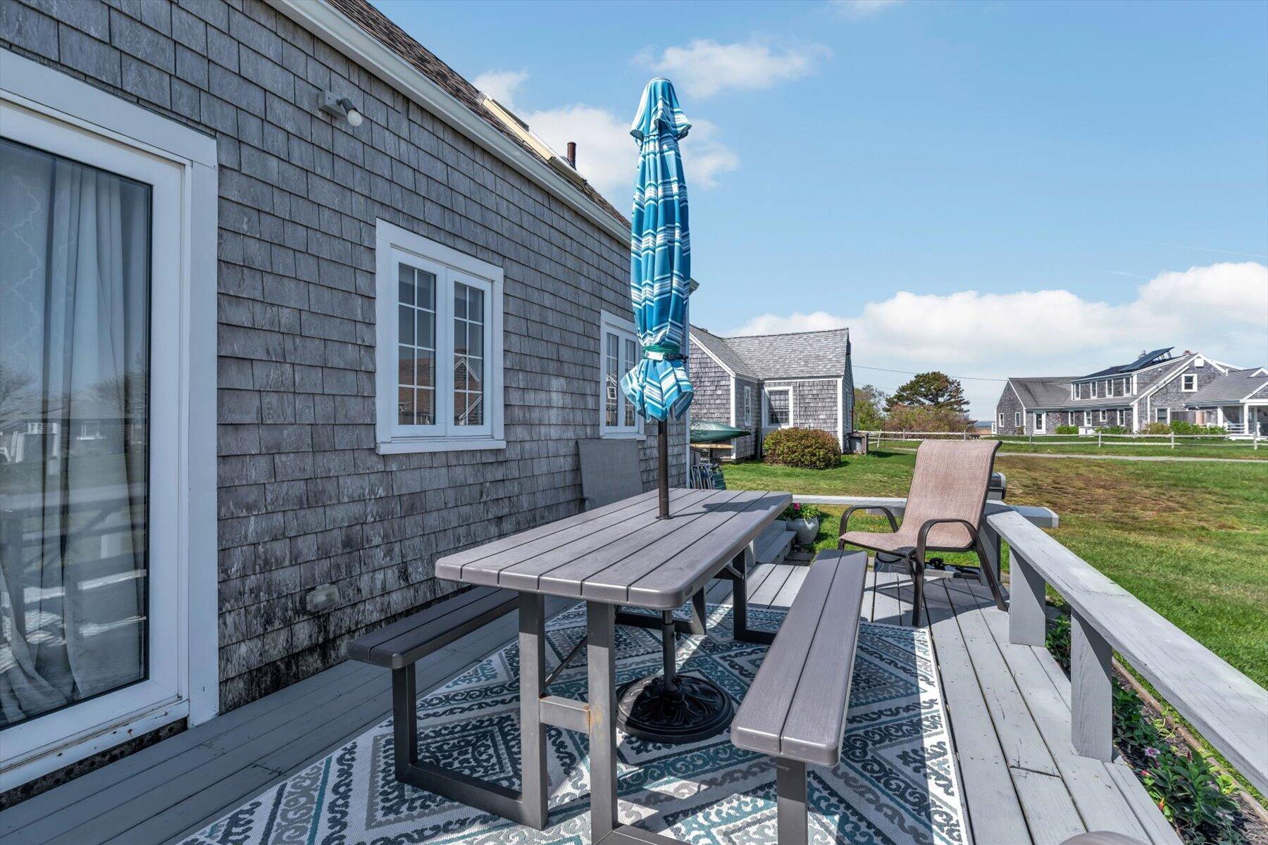 12 Vanduzer Road Cummaquid MA 02630