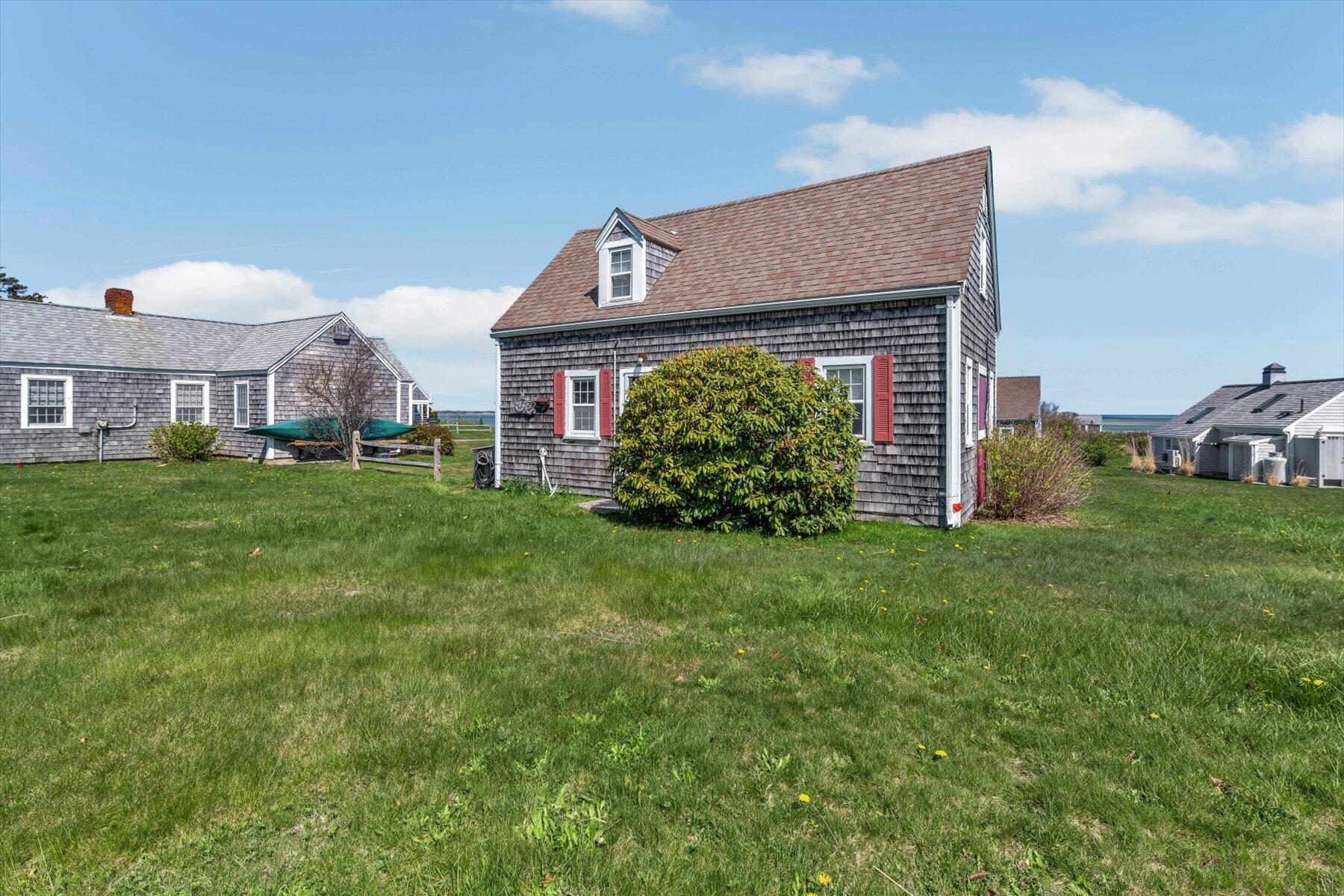 12 Vanduzer Road Cummaquid MA 02630