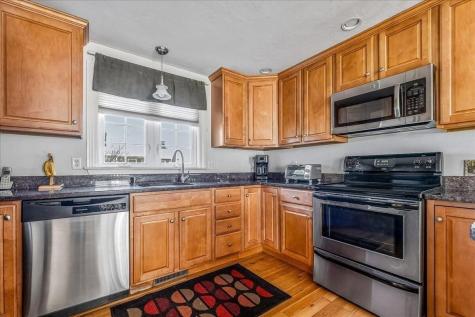 4 Old Field Road Plymouth MA 02360