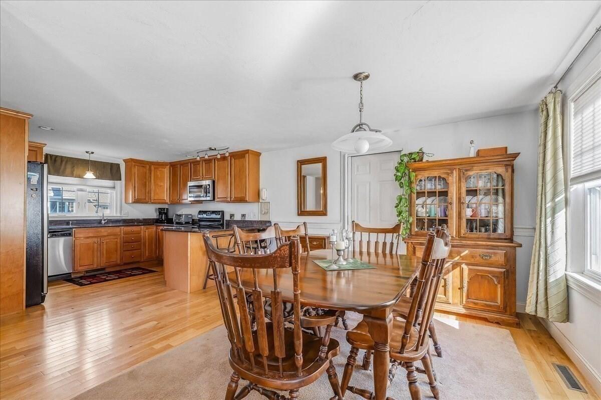 4 Old Field Road Plymouth MA 02360
