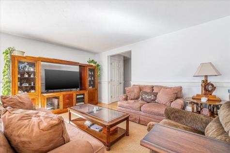 4 Old Field Road Plymouth MA 02360