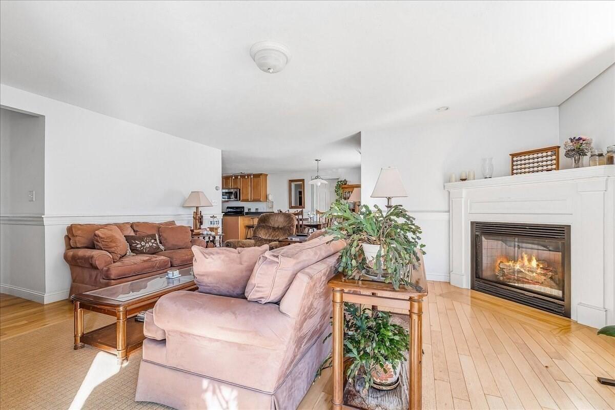 4 Old Field Road Plymouth MA 02360