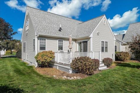 4 Old Field Road Plymouth MA 02360