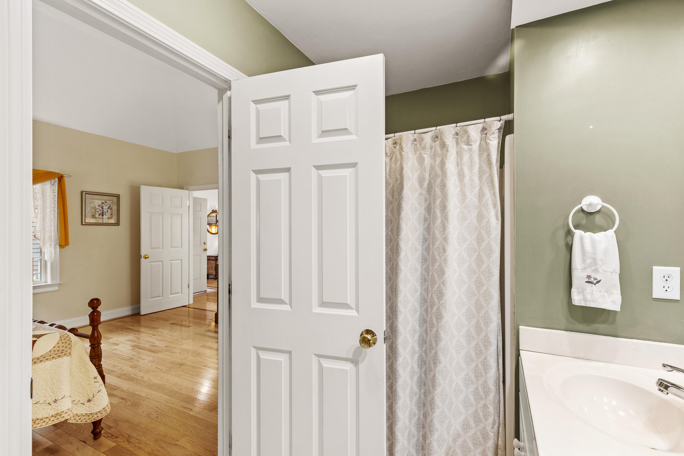 13 Laurel Hill Court Bourne MA 02532
