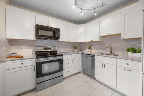 23 Landing Lane Brewster MA 02631