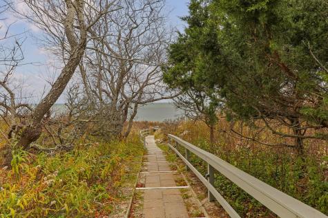 23 Landing Lane Brewster MA 02631