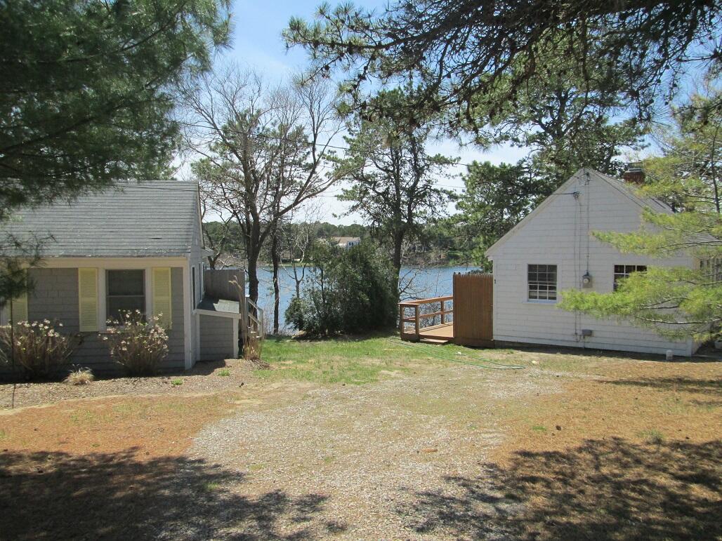 43 Pond Street Dennis MA 02670