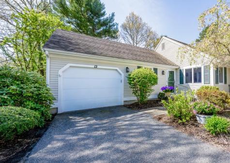 12 Kettle Lane Mashpee MA 02649