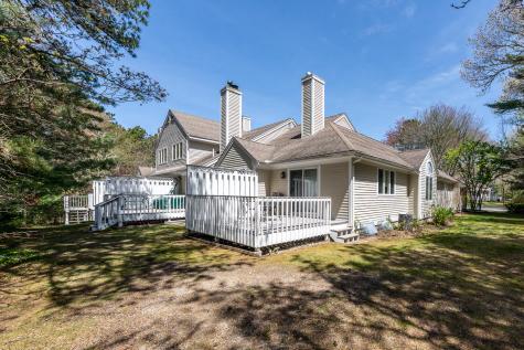 12 Kettle Lane Mashpee MA 02649
