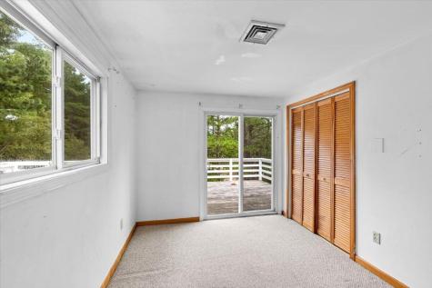 21 Surrey Lane Buzzards Bay MA 02532