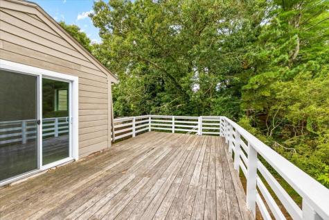 21 Surrey Lane Buzzards Bay MA 02532