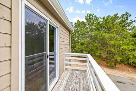 21 Surrey Lane Buzzards Bay MA 02532