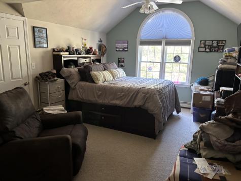 1 Hawthorne Court Bourne MA 02559