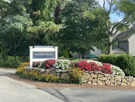 33 Landmark Avenue Mashpee MA 02649