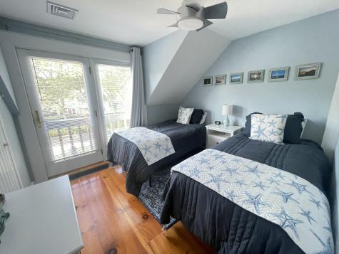 33 Landmark Avenue Mashpee MA 02649