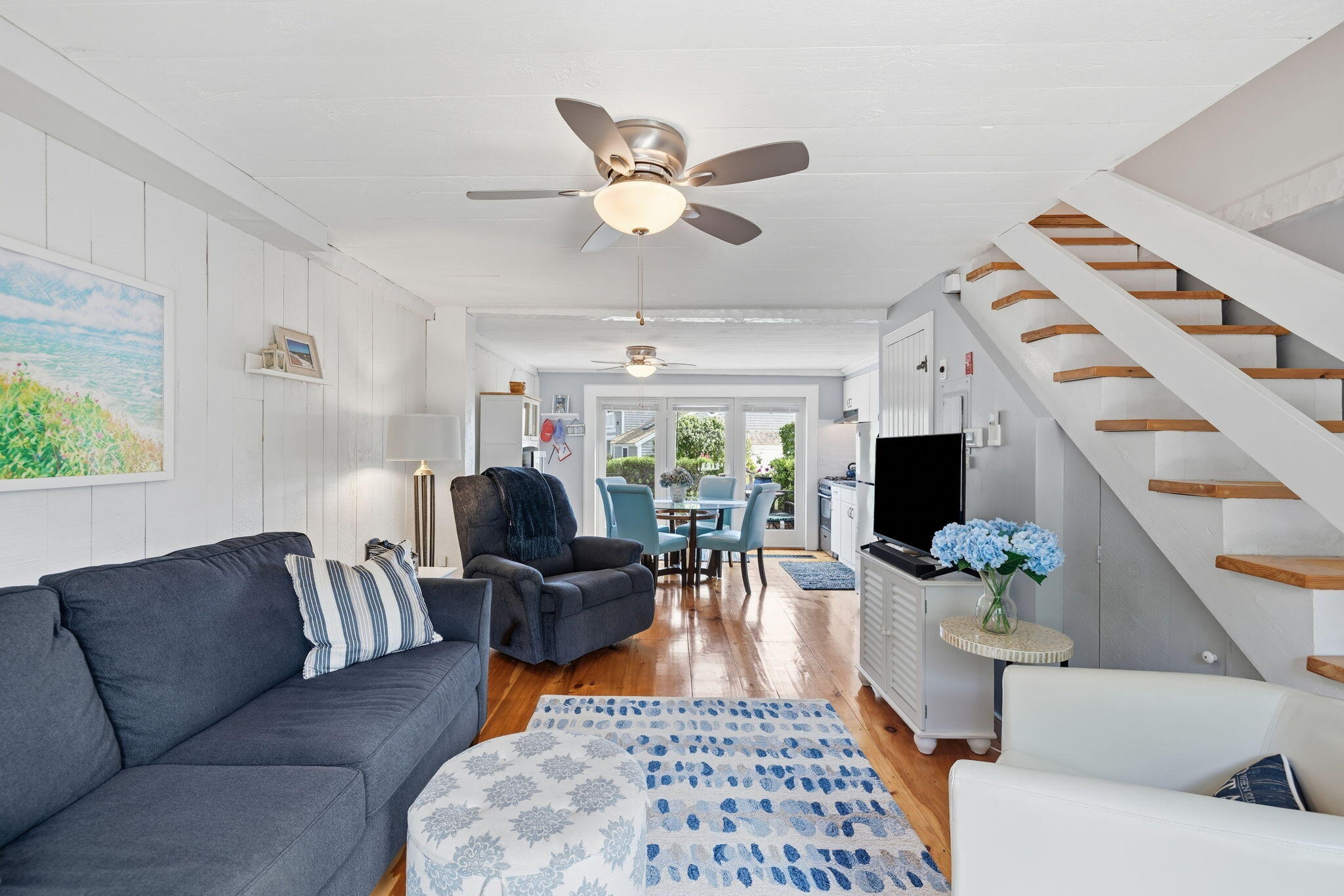 33 Landmark Avenue Mashpee MA 02649