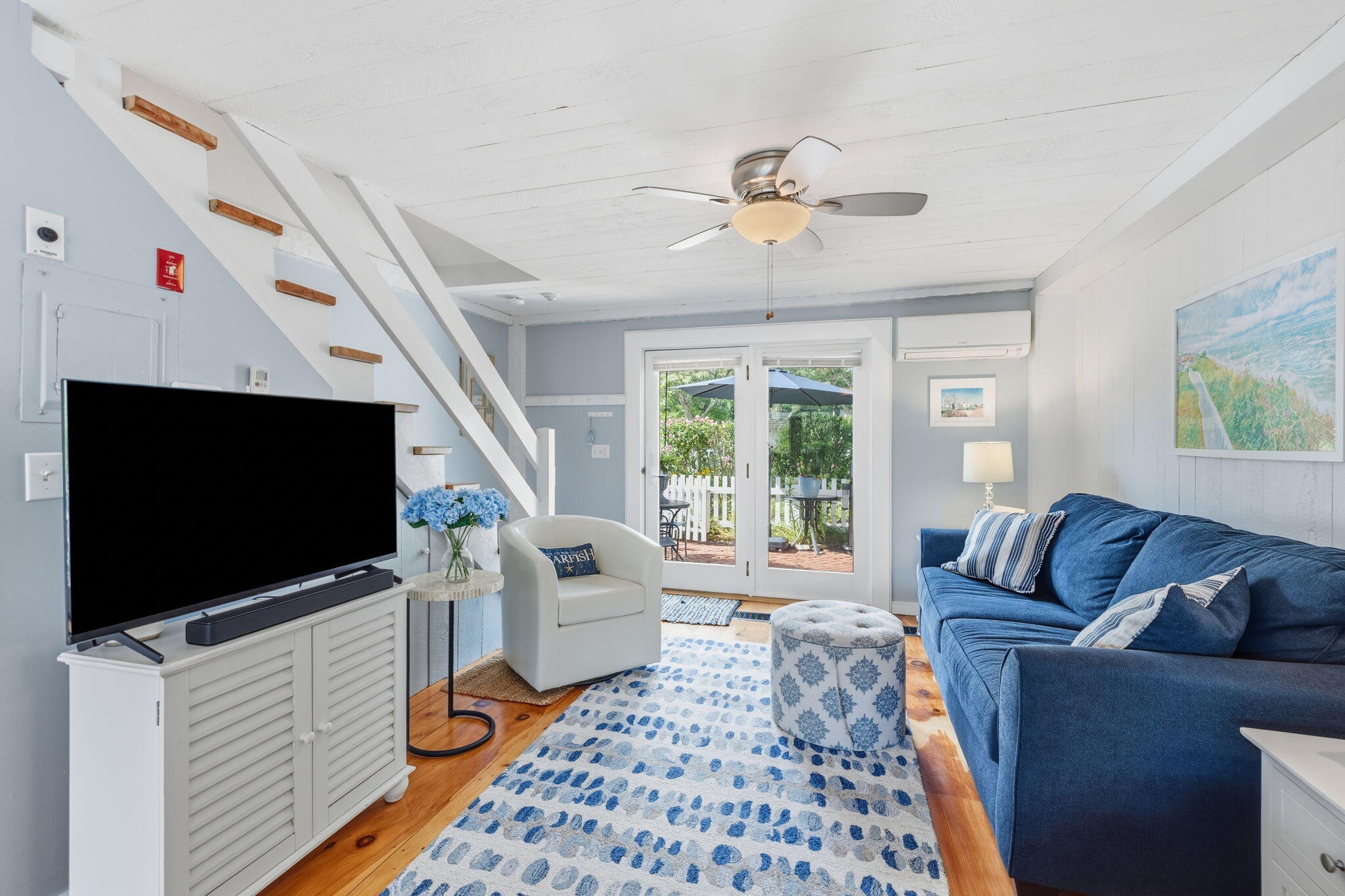33 Landmark Avenue Mashpee MA 02649
