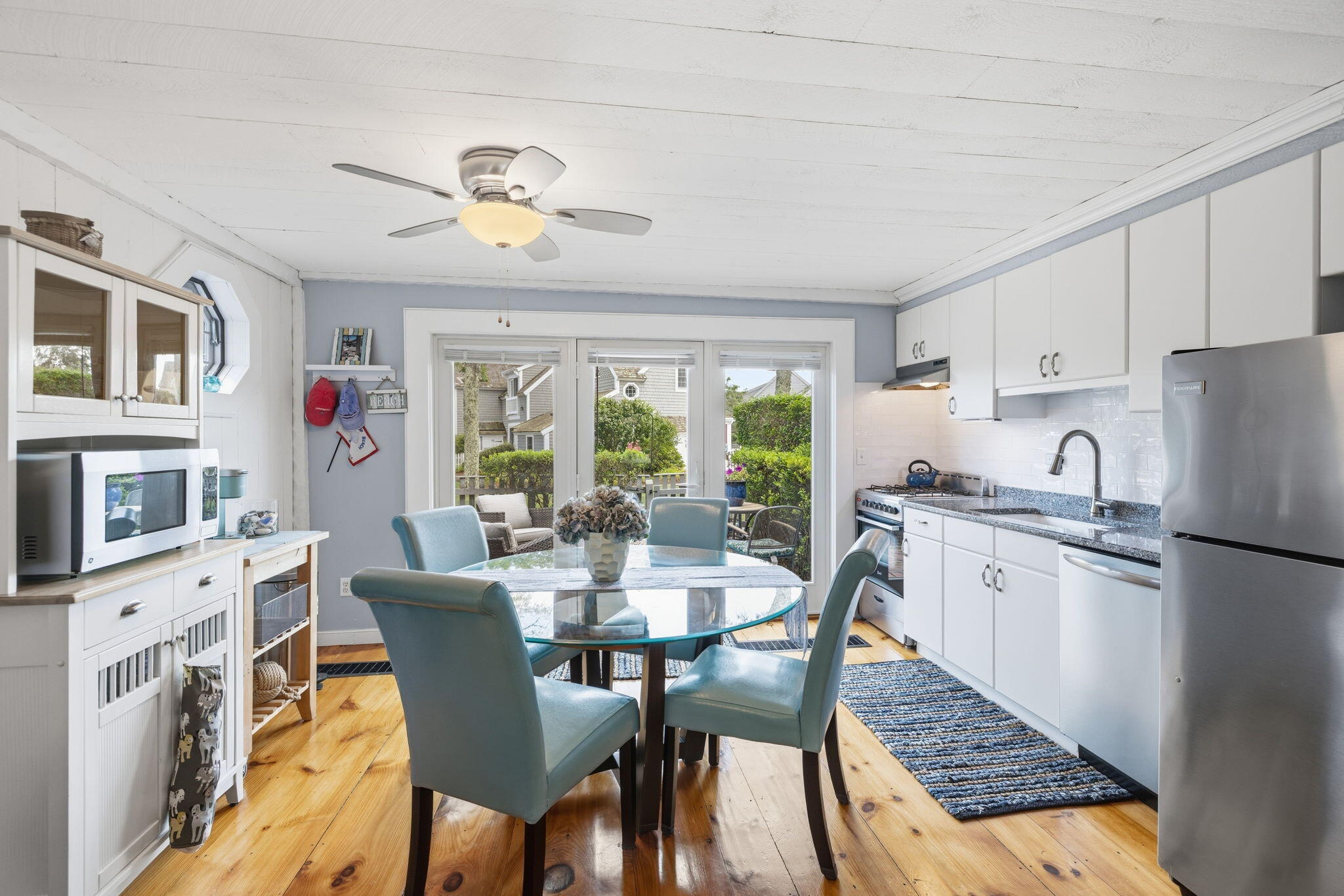 33 Landmark Avenue Mashpee MA 02649