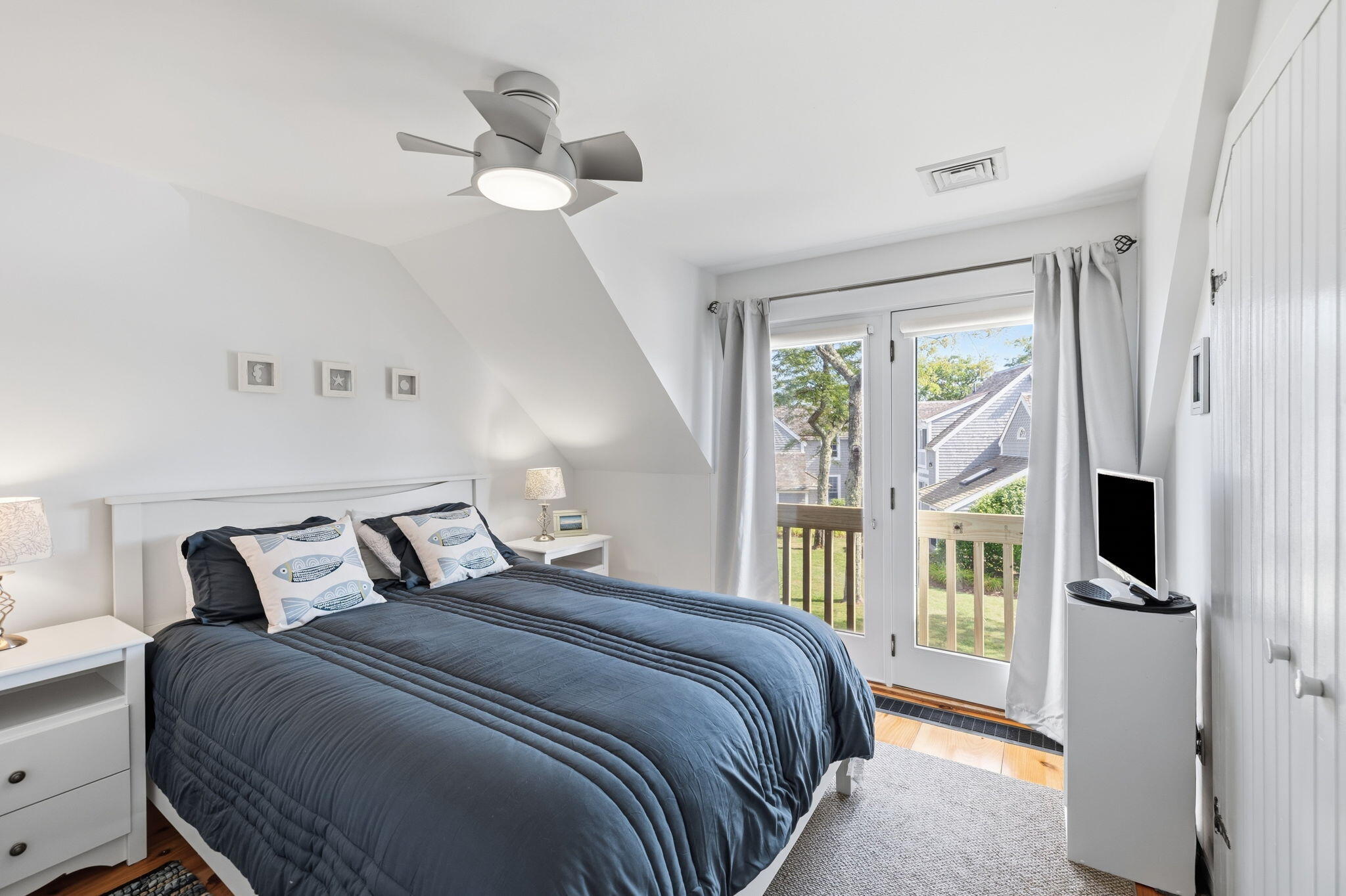 33 Landmark Avenue Mashpee MA 02649