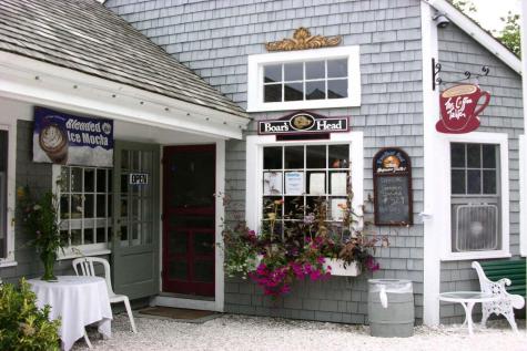 33 Landmark Avenue Mashpee MA 02649