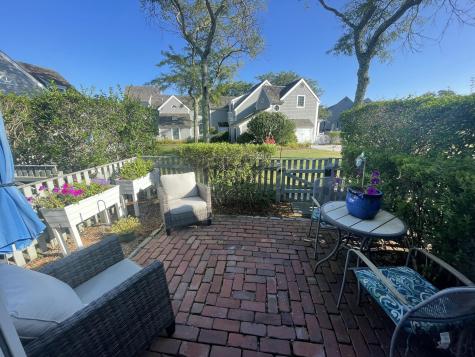 33 Landmark Avenue Mashpee MA 02649