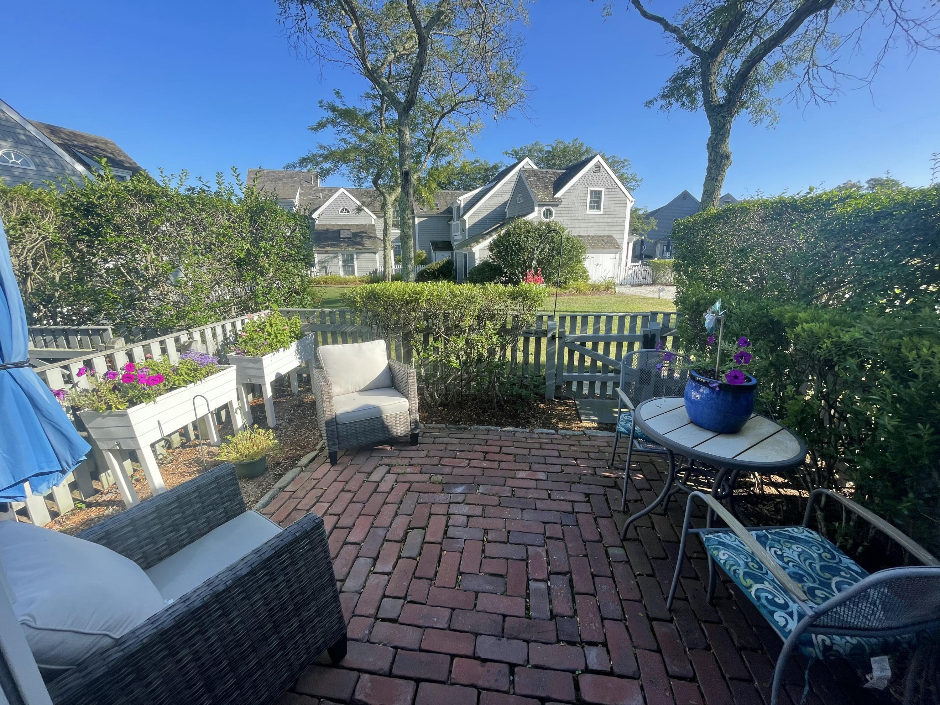 33 Landmark Avenue Mashpee MA 02649