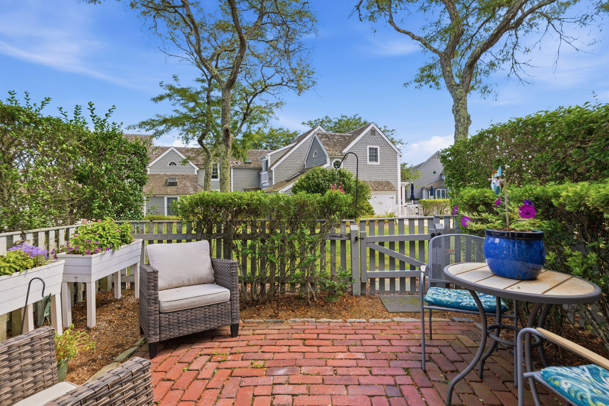 33 Landmark Avenue Mashpee MA 02649