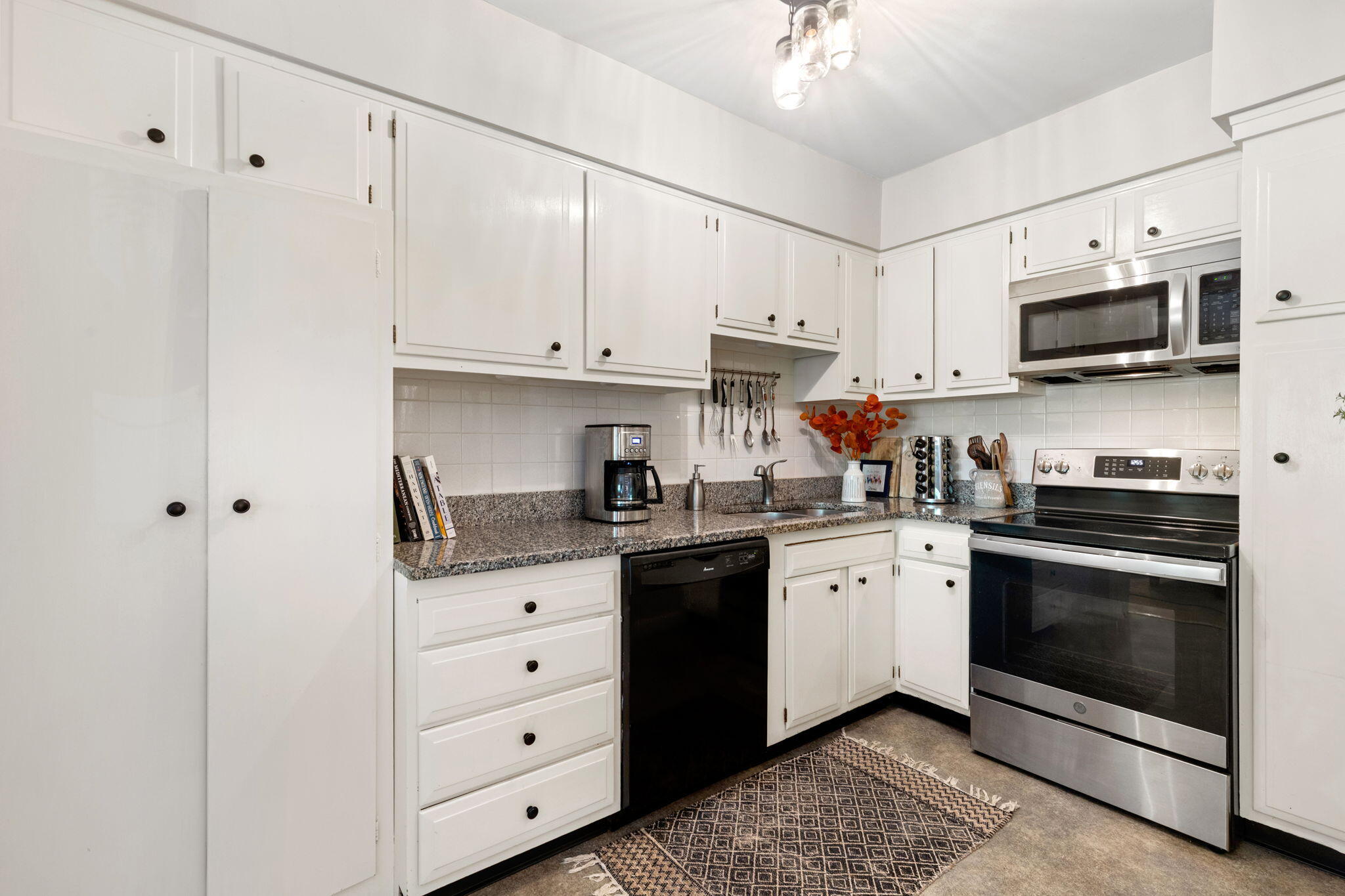54 Old Colony Way Orleans MA 02653