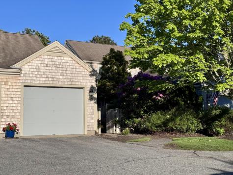 40 Kates Path Yarmouth MA 02675
