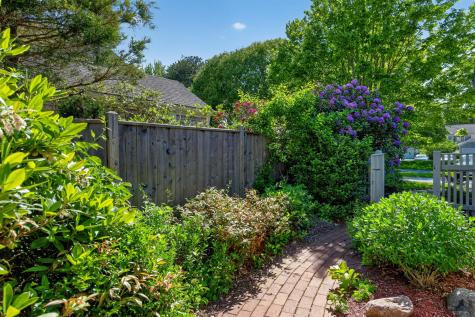 40 Kates Path Yarmouth MA 02675