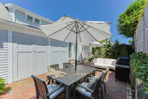 73 Franklin Street Provincetown MA 02657