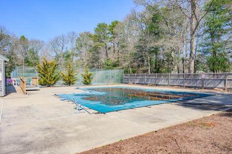 35 Santuit Pond Road Mashpee MA 02649