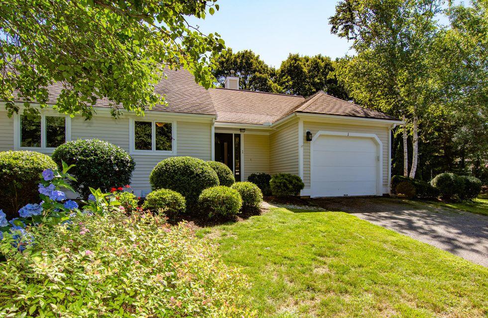 1 Upland Circle Mashpee MA 02649
