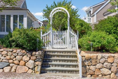 4 Brant Rock Road Mashpee MA 02649