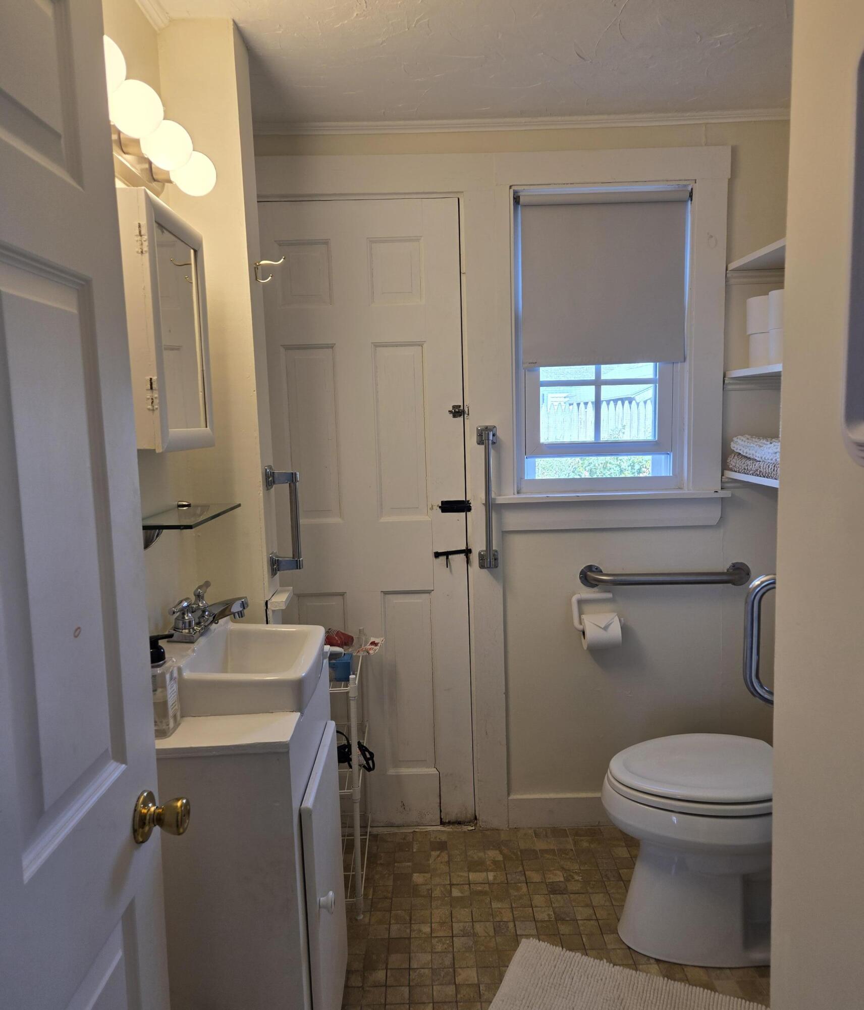 670 Shore Road Truro MA 02666